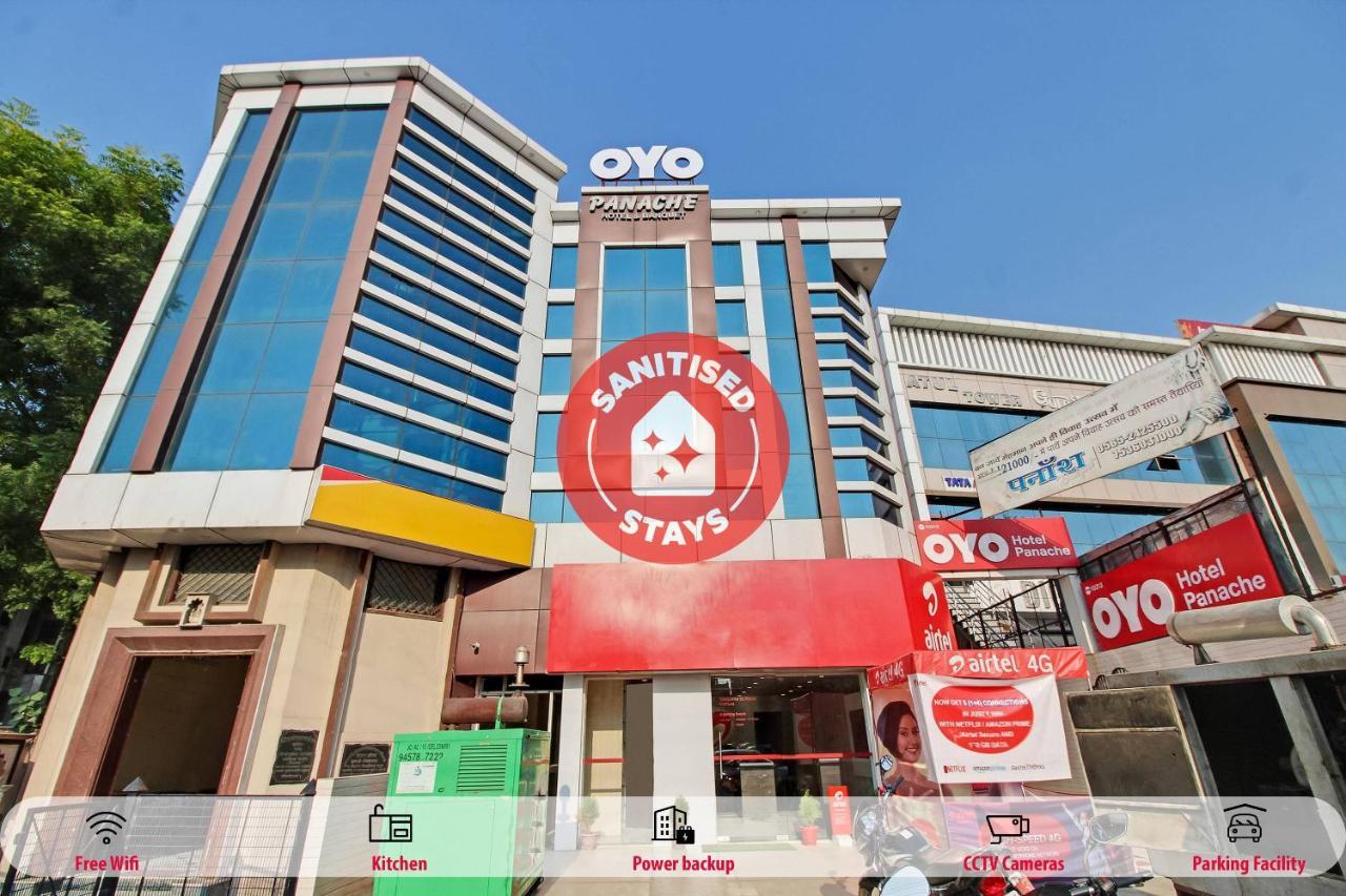 מטורה Oyo 10213 Hotel Panache מראה חיצוני תמונה